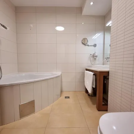 Apartman Queen Privatni App U Sklopu Aparthotela Vucko 4*