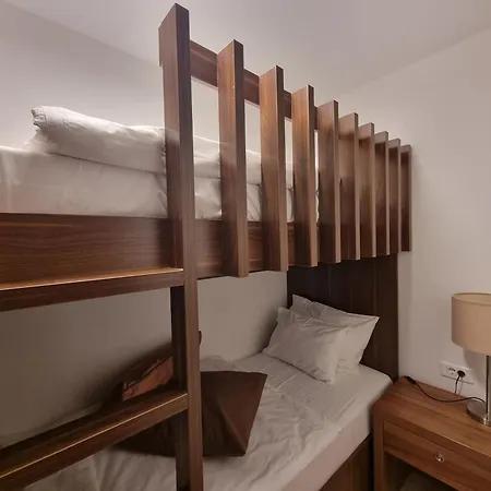 Apartmán Queen Privatni App U Sklopu Aparthotela Vucko 4*