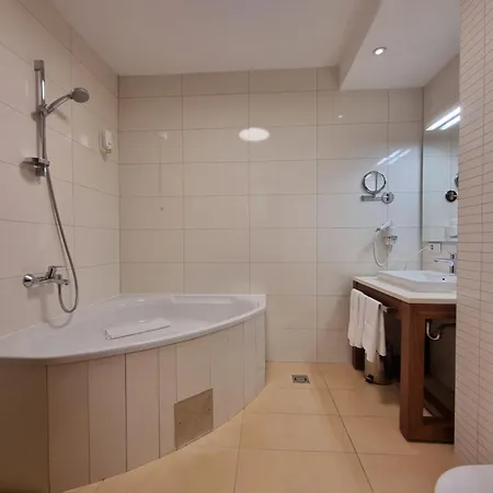 Queen Privatni App U Sklopu Aparthotela Vucko Apartman Jahorina